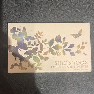 Never used - Smashbox Cosmetics Mother Earth Palette